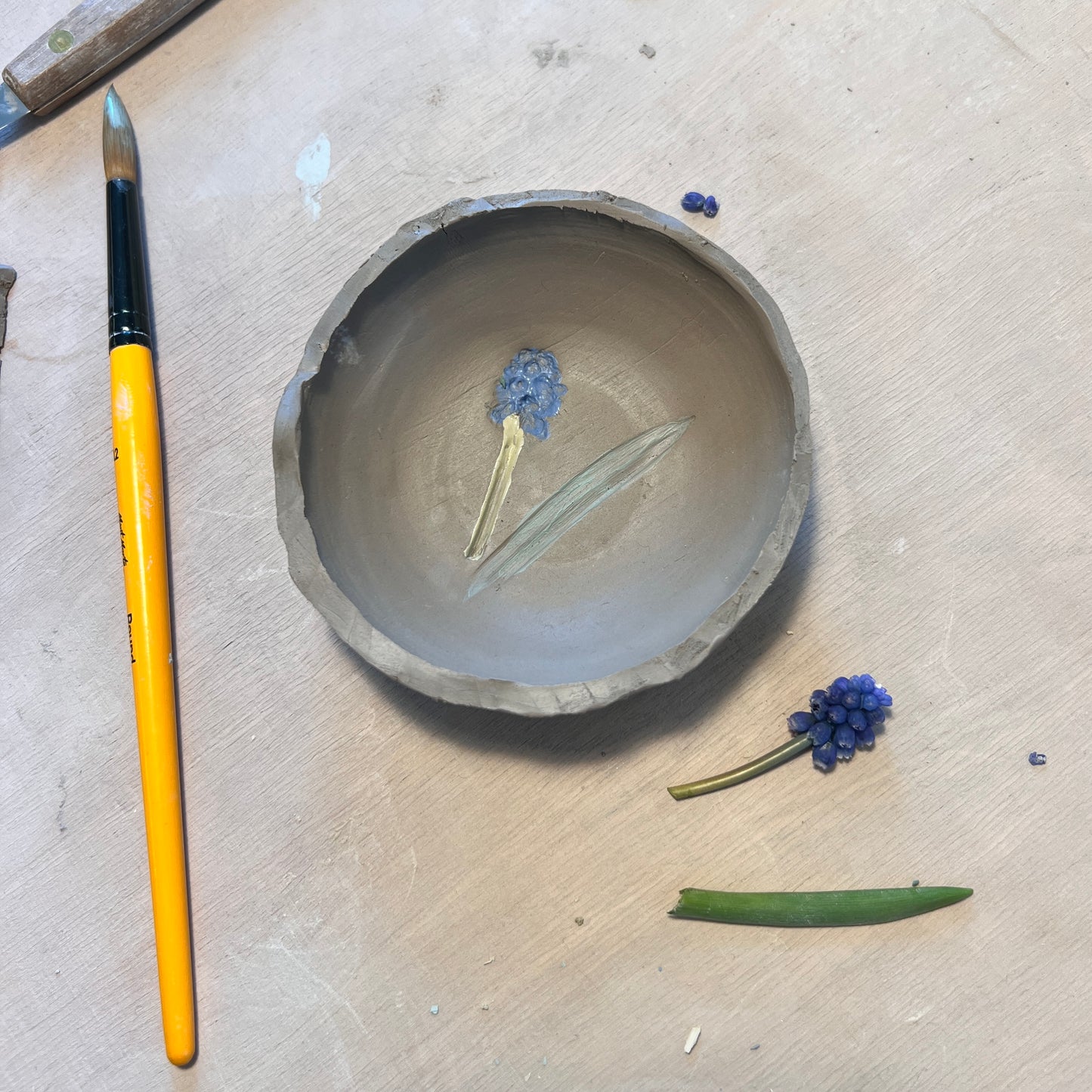 Räucherbündel und Räucherschale aus Keramik - Ein Mittsommer-Workshop am 21.06.2026, 10.30 - 13.30 Uhr