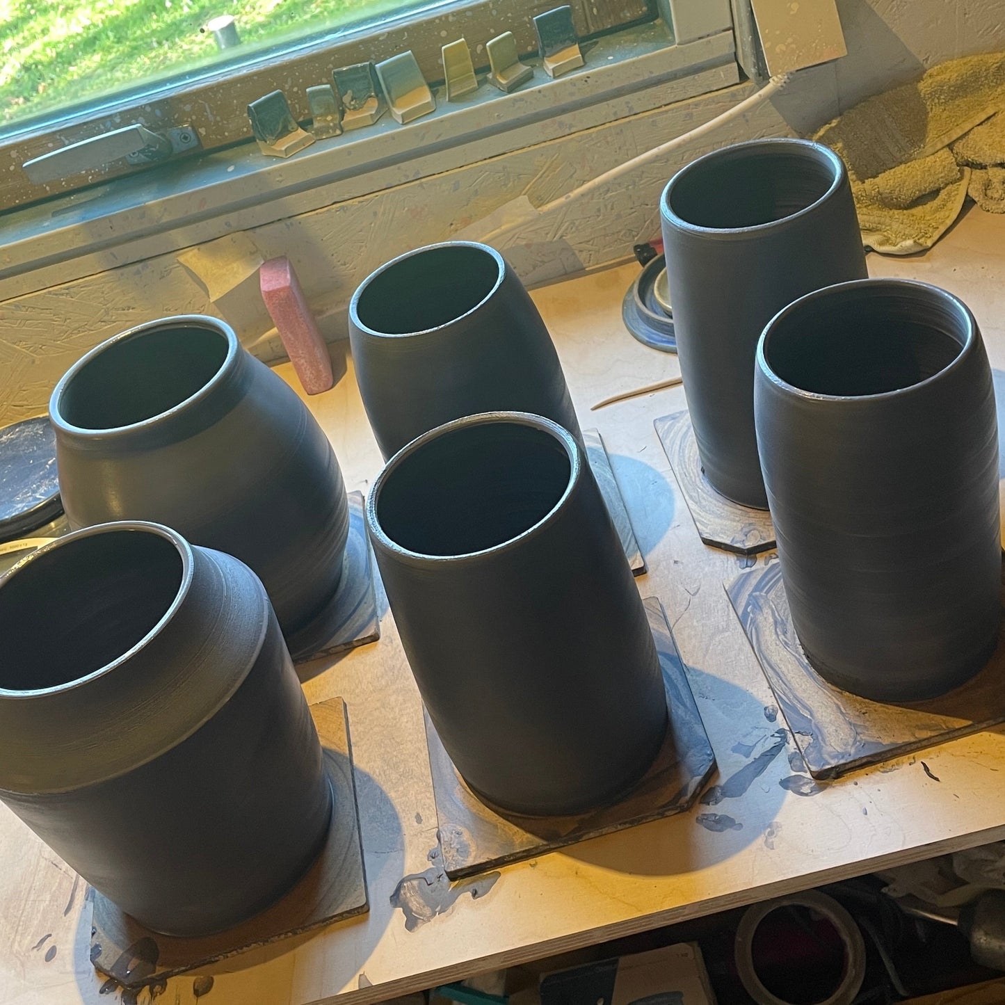 Offene Werkstatt Spezial "Schwarzer Ton"/ Open Studio Special:  "Black Monday"