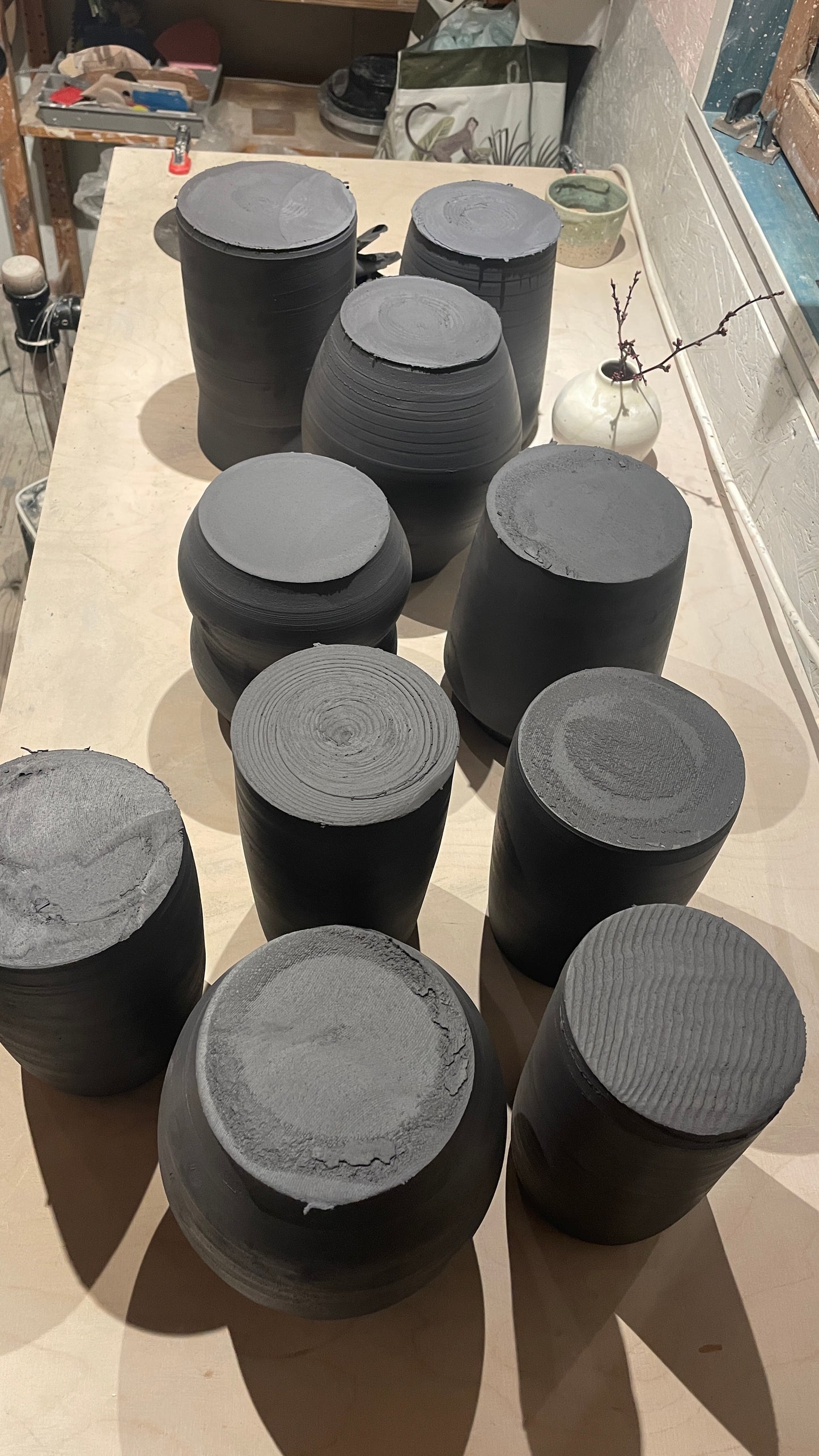 Offene Werkstatt Spezial "Schwarzer Ton"/ Open Studio Special:  "Black Monday"